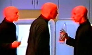 Flashback Friday: When Mirinda turned orange for Blue Men