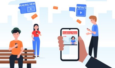 Are digital news providers experiencing a decline in mobile traffic?