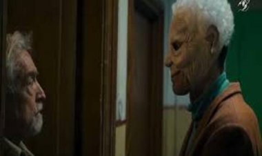 Sting rescues in exciting commercial