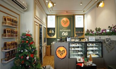 Paw Petisserie Opens Gurgaon Café Celebrating Pets and Owners