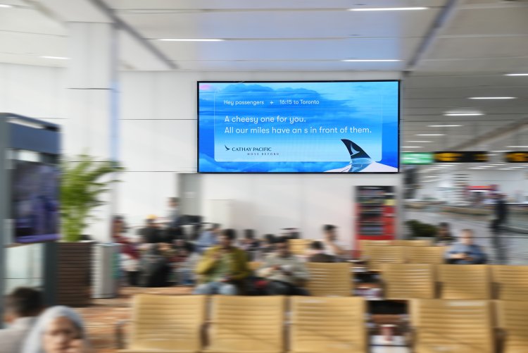 Cathay Pacific Uses Real-Time Messaging in OOH Campaign to Engage Travelers