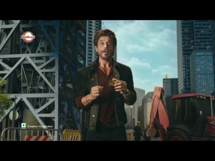 SRK Brings the ‘Wow’ to Sunfeast Wowzers’ Snack Attack