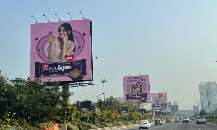 Parle Platina Hide & Seek Turns Mumbai Pink With Valentine’s Day Outdoor Campaign