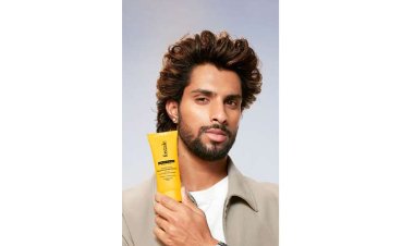 Foxtale Teams Up With Tilak Varma For Skincare Shift