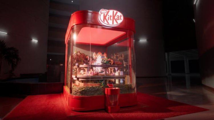 KitKat installs slow vending machine urging people to take breaks