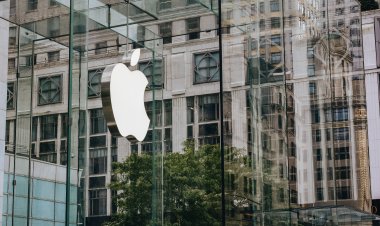 Apple Challenges CCI Probe, Says India Antitrust Findings 'Copy-Pasted' From Rivals