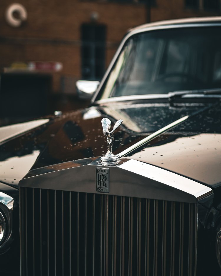 India-UK Trade Deal Makes British Luxury Cars Cheaper