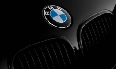 BMW Owners Slam Spider-Man Ads Appearing on Car Dashboards