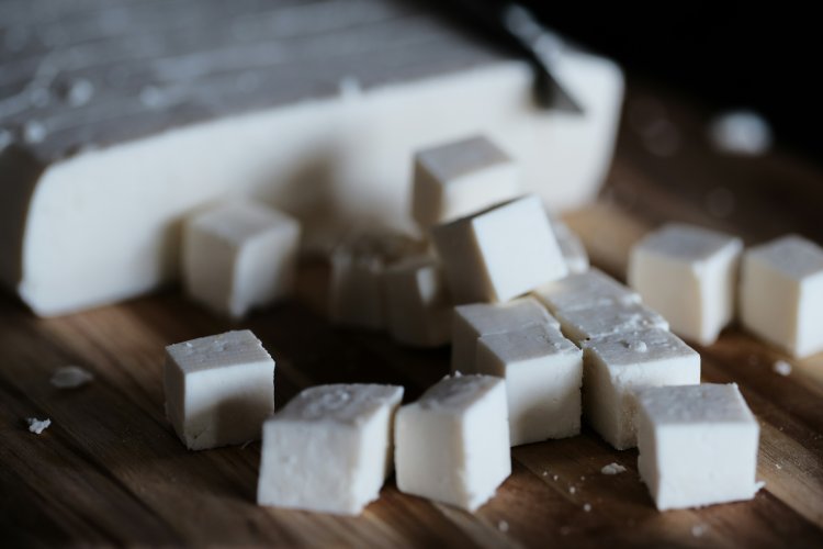 Maharashtra Bans Fake Paneer, Violators Face ₹1 Lakh Fine