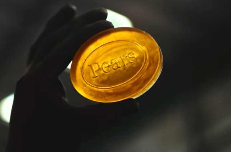 Pears Launches 'Farak Clear Hai' Campaign Showcasing Its Transparent Soap-Making Process